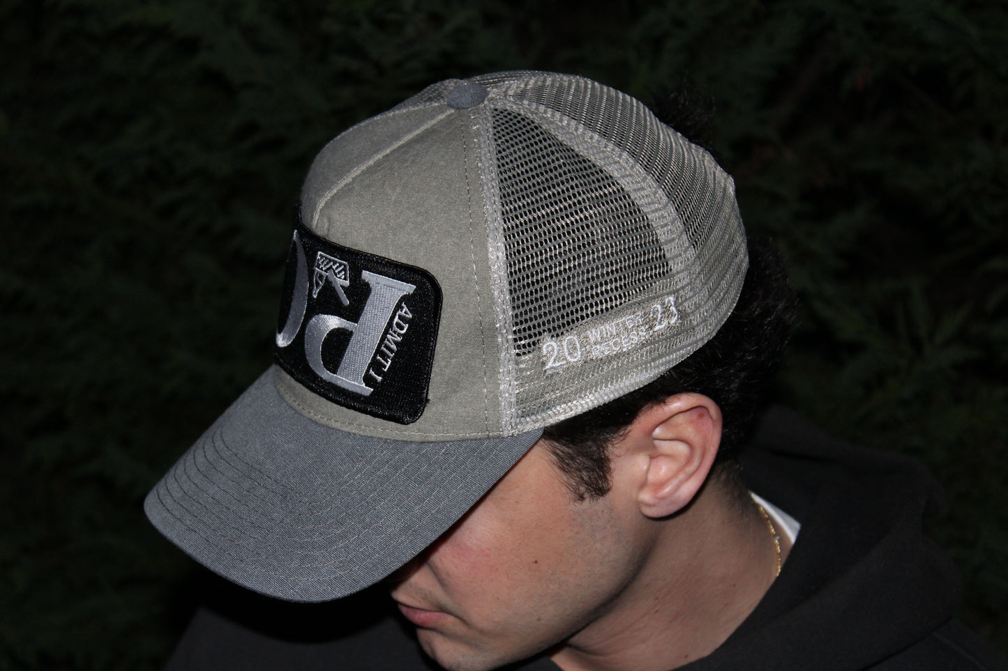 WR23 Hat Mesh - Sand/Charcoal